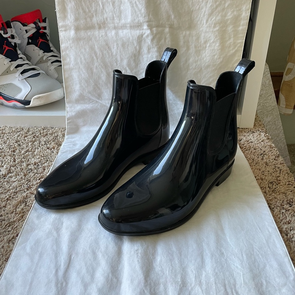 Black Ankle Rain Boots